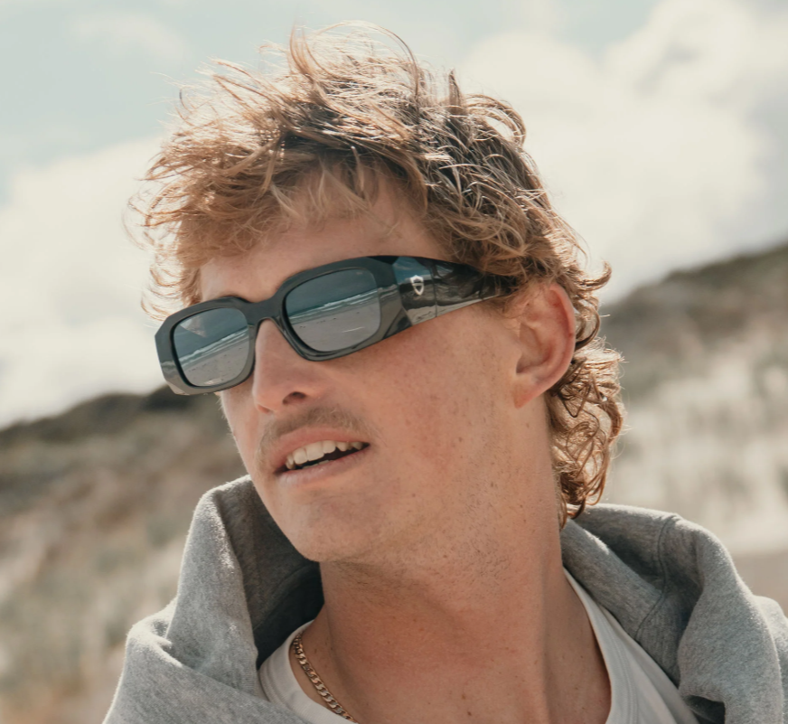 SafeStyle Auras Black Frame Grey Polarised Lens