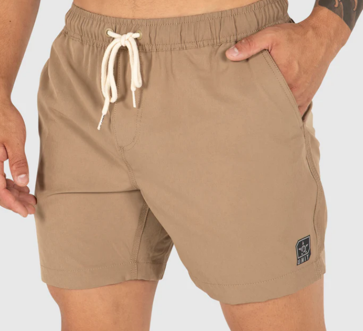 Men's shorts with side top elastic waistband
